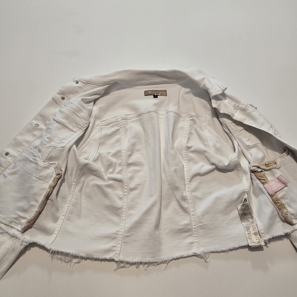 7 For All Mankind White Trucker Jacket Cotton Long sleeves Front button Size M - Picture 7 of 12
